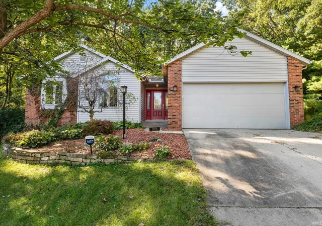 Photo 2 of Manufactured home for sale at 50715 Wimbledon Ct, South Bend, IN 46637 | MLS# 202641860 | Listing updated on 2026-10-09