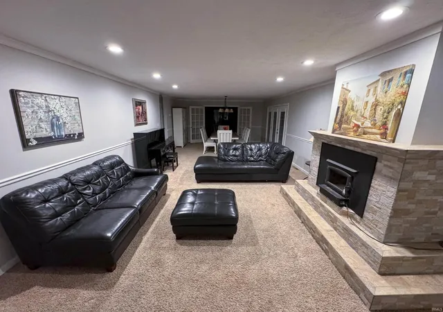 Photo 3 of Manufactured home for sale at 5850 Temper Trl Ct, Evansville, IN 47720 | MLS# 202641891 | Listing updated on 2026-10-22