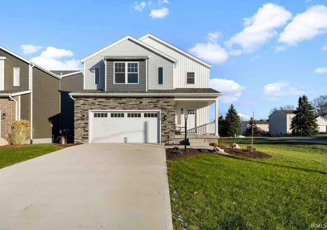 Manufactured home for sale at 1114 Beacon Dr, Mishawaka, IN 46544 | MLS# 202641938