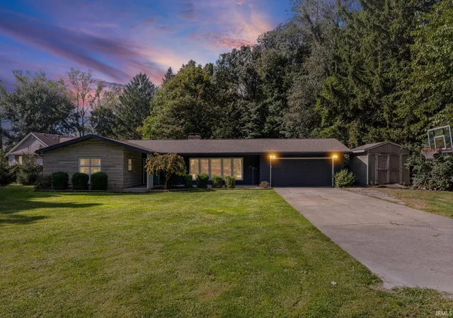 Photo 3 of Manufactured home for sale at 90 Wildwood Pl, Lafayette, IN 47905 | MLS# 202641941 | Listing updated on 2026-10-09