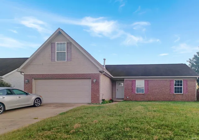 Photo 1 of Single family home for sale at 3443 Wayland Dr, Evansville, IN 47725 | MLS# 202641956 | Listing updated on 2026-10-20