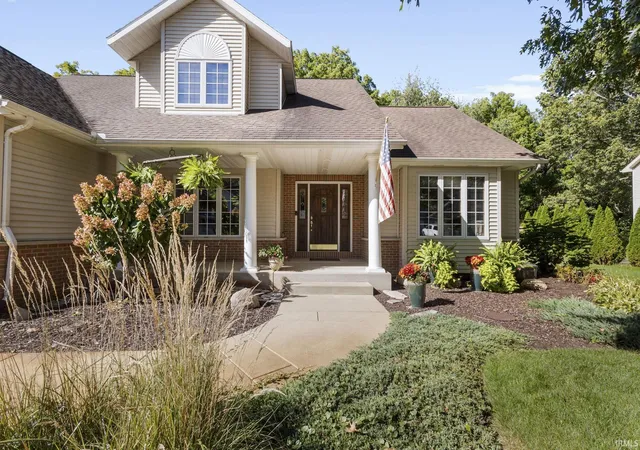 Photo 2 of Sale Pending at 56969 Wild Heather Dr, South Bend, IN 46619 | MLS# 202641988 | Listing updated on 2026-10-20