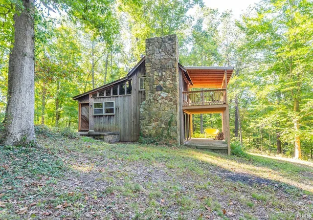 Photo 1 of Sale Pending at 3269 E Robinson Rd, Bloomington, IN 47408 | MLS# 202642018 | Listing updated on 2026-10-19