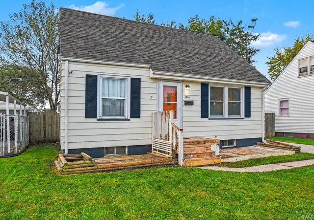 Photo 3 of Single family home for sale at 4034 W Washington St, South Bend, IN 46619 | MLS# 202642019 | Listing updated on 2026-10-09