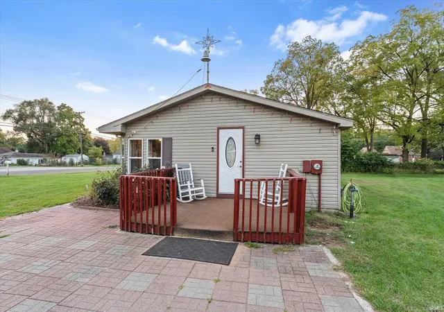 Photo 4 of Manufactured home for sale at 23031 Ardmore Trl, South Bend, IN 46628 | MLS# 202642023 | Listing updated on 2026-10-18