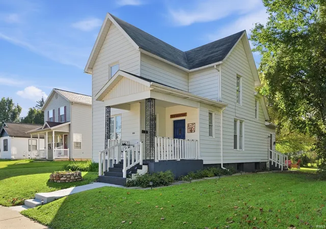 Manufactured home for sale at 908 Liberty St, Fort Wayne, IN 46803 | MLS# 202642052