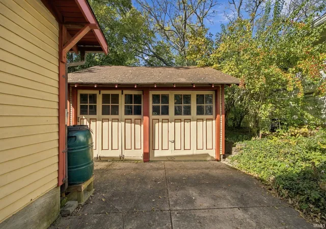 Photo 2 of Sale Pending at 479 Maple St, West Lafayette, IN 47906 | MLS# 202642053 | Listing updated on 2026-10-10