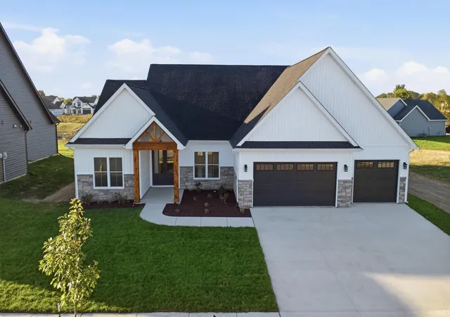 Photo 3 of Manufactured home for sale at 73 Flintshire Trl, West Lafayette, IN 47906 | MLS# 202642066 | Listing updated on 2026-10-09