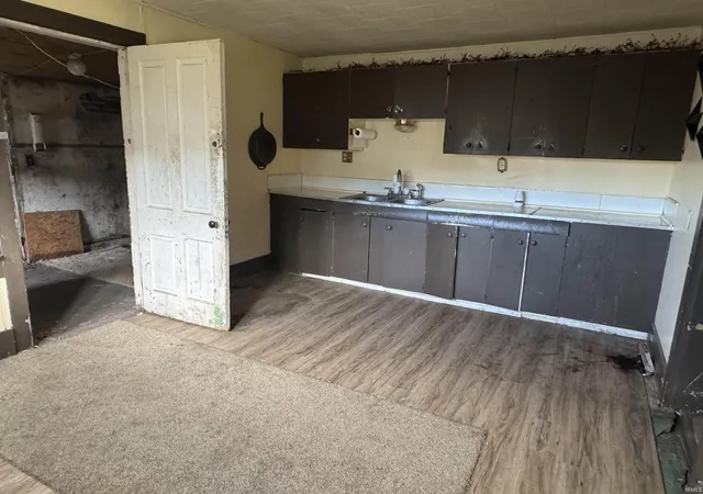 Photo 3 of Sale Pending at 376 Indiana St, Wabash, IN 46992 | MLS# 202642071 | Listing updated on 2026-10-23