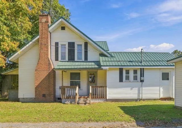Single family home for sale at 8565 E Metz Rd, Angola, IN 46703 | MLS# 202642075