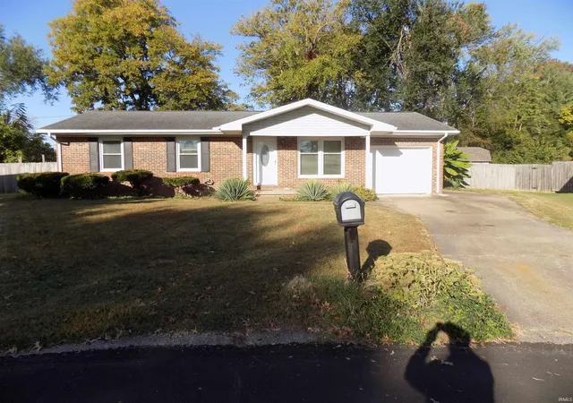 Photo 1 of Manufactured home for sale at 2210 Alan Ct, Evansville, IN 47720 | MLS# 202642119 | Listing updated on 2026-10-10