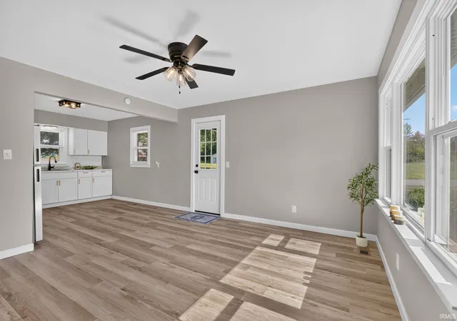 Photo 4 of Manufactured home for sale at 6471 Powers Dr, Mount Vernon, IN 47620 | MLS# 202642204 | Listing updated on 2026-10-22