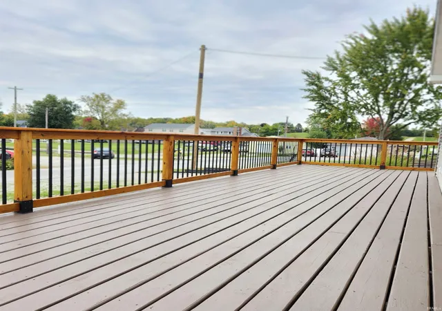 Photo 2 of Manufactured home for sale at 9827 N Lincoln Rd, Syracuse, IN 46567 | MLS# 202642205 | Listing updated on 2026-10-27