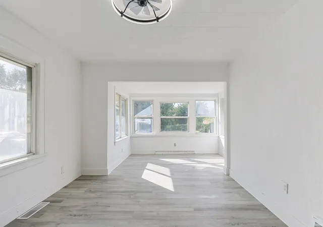 Photo 3 of Sale Pending at 502 S 28th Station, South Bend, IN 46615 | MLS# 202642211 | Listing updated on 2026-10-15