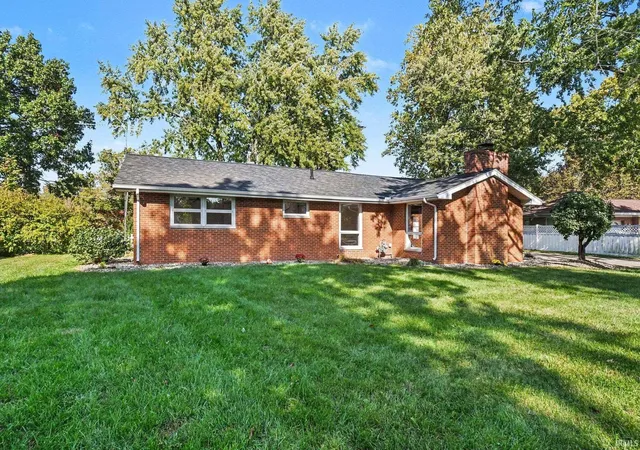 Manufactured home for sale at 1327 E Reynolds St, Goshen, IN 46528 | MLS# 202642220