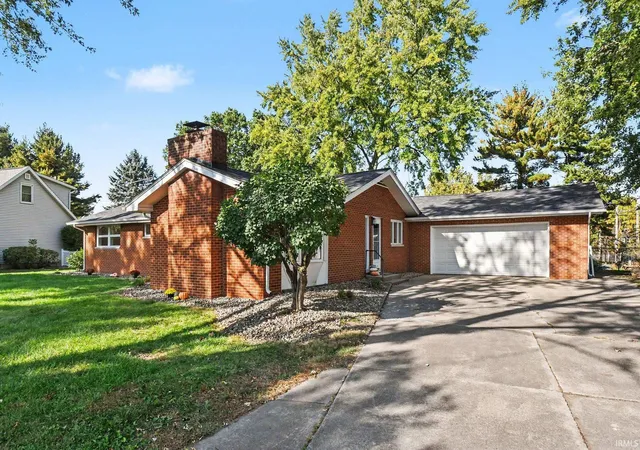 Photo 1 of Manufactured home for sale at 1327 E Reynolds St, Goshen, IN 46528 | MLS# 202642220 | Listing updated on 2026-10-28