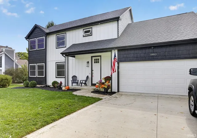 Photo 2 of Manufactured home for sale at 10013 Lanewood Ct, Fort Wayne, IN 46804 | MLS# 202642226 | Listing updated on 2026-10-12