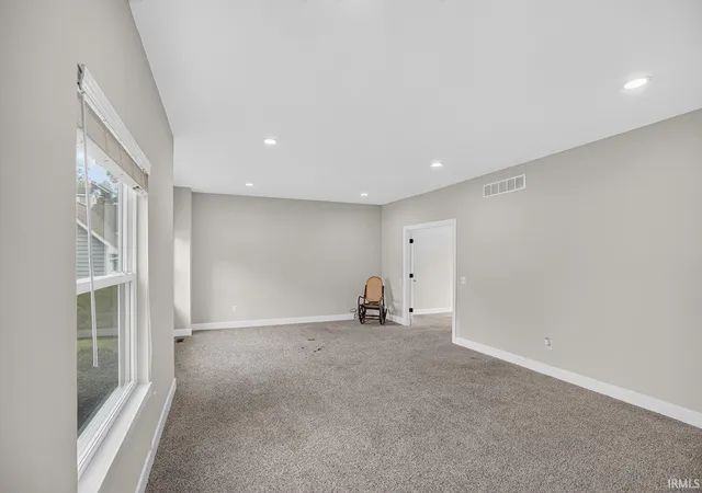 Photo 3 of Manufactured home for sale at 10013 Lanewood Ct, Fort Wayne, IN 46804 | MLS# 202642226 | Listing updated on 2026-10-12