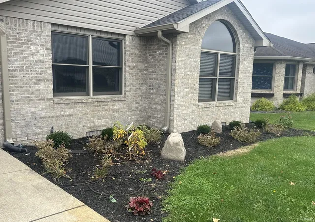 Photo 2 of Manufactured home for sale at 8319 W Ashford Ln, Muncie, IN 47304 | MLS# 202642243 | Listing updated on 2026-10-21