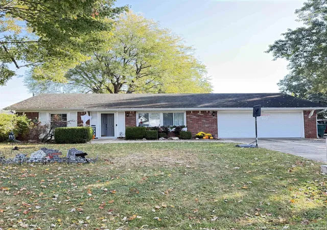 Photo 1 of Manufactured home for sale at 5504 N Winding Way, Muncie, IN 47304 | MLS# 202642262 | Listing updated on 2026-10-26