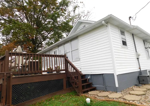 Photo 4 of Single family home for sale at 1810 Lake Salinda Rd, Salem, IN 47167 | MLS# 202642269 | Listing updated on 2026-10-12