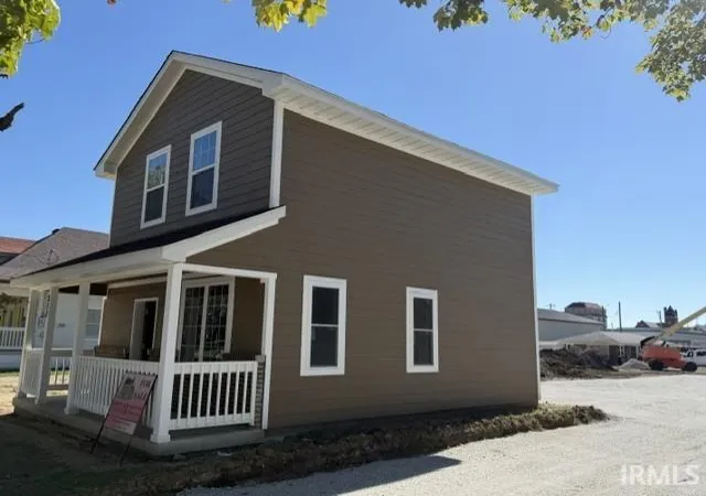Photo 1 of Manufactured home for sale at 317 W Monroe St, Kokomo, IN 46901 | MLS# 202642272 | Listing updated on 2026-10-12