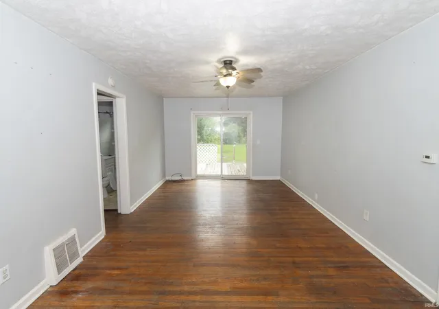 Photo 2 of Manufactured home for sale at 51522 Myrtle Ave, South Bend, IN 46637 | MLS# 202642303 | Listing updated on 2026-10-19