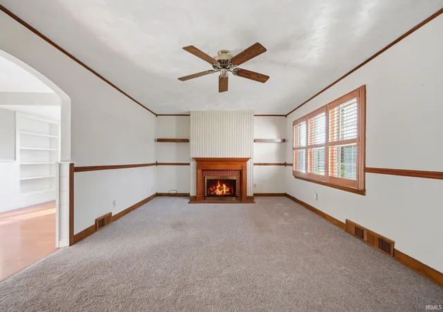 Photo 2 of Single family home for sale at 420 W Perkins St, Hartford City, IN 47348 | MLS# 202642311 | Listing updated on 2026-10-21