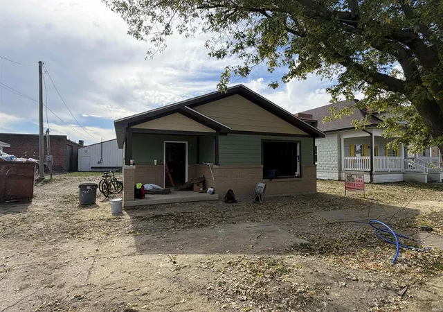 Photo 1 of Manufactured home for sale at 309 W Monroe St, Kokomo, IN 46901 | MLS# 202642312 | Listing updated on 2026-10-12