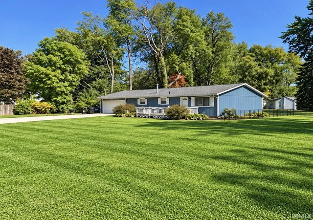 Photo 2 of Manufactured home for sale at 51434 Lily Rd, South Bend, IN 46637 | MLS# 202642316 | Listing updated on 2026-10-17