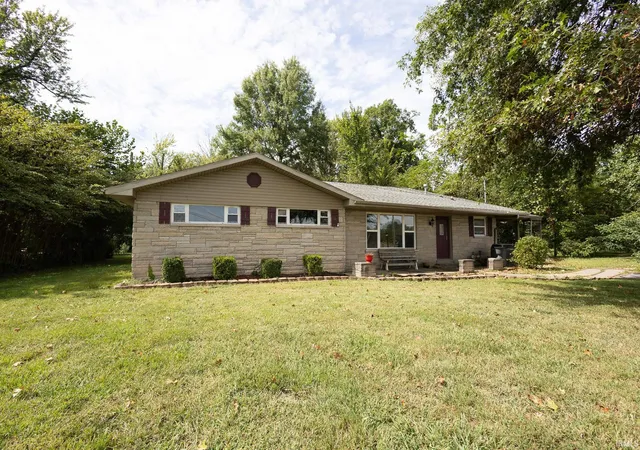 Photo 2 of Manufactured home for sale at 4100 N Green River Rd, Evansville, IN 47715 | MLS# 202642328 | Listing updated on 2026-10-19