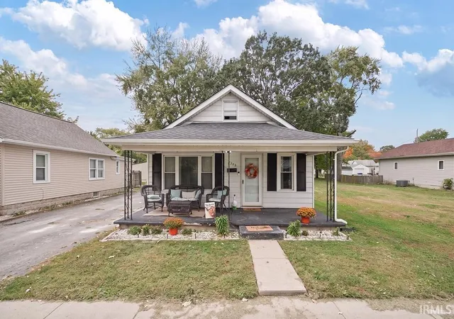 Single family home for sale at 1323 S Delphos St, Kokomo, IN 46902 | MLS# 202642329