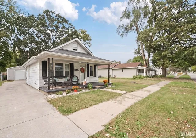 Photo 2 of Single family home for sale at 1323 S Delphos St, Kokomo, IN 46902 | MLS# 202642329 | Listing updated on 2026-10-22