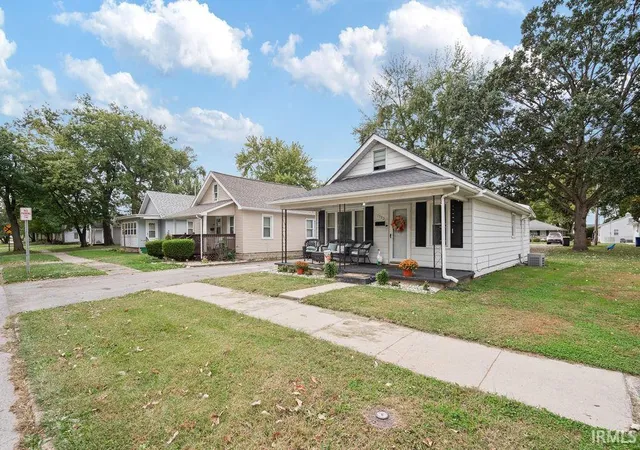 Photo 3 of Single family home for sale at 1323 S Delphos St, Kokomo, IN 46902 | MLS# 202642329 | Listing updated on 2026-10-22