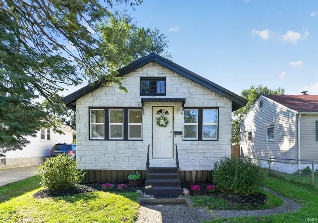 Photo 1 of Manufactured home for sale at 709 Dundee St, South Bend, IN 46619 | MLS# 202642389 | Listing updated on 2026-10-13