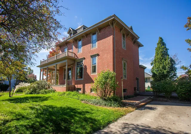Photo 2 of Sale Pending at 356 N Jefferson St, Berne, IN 46711 | MLS# 202642397 | Listing updated on 2026-10-27