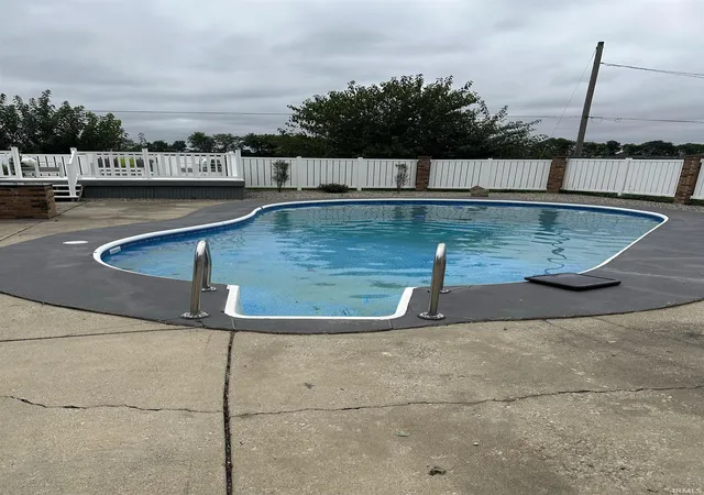 Photo 2 of Manufactured home for sale at 2137 W Broadway, Bunker Hill, IN 46914 | MLS# 202642402 | Listing updated on 2026-10-13