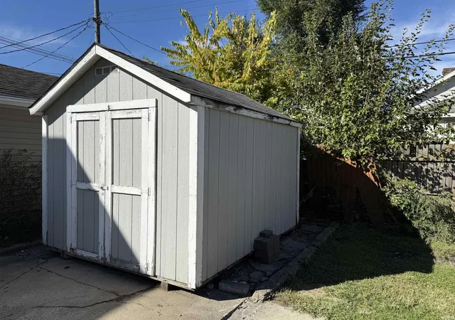 Photo 3 of Single family home for sale at 714 W 6th Street, Mishawaka, IN 46544 | MLS# 202642403 | Listing updated on 2026-10-13
