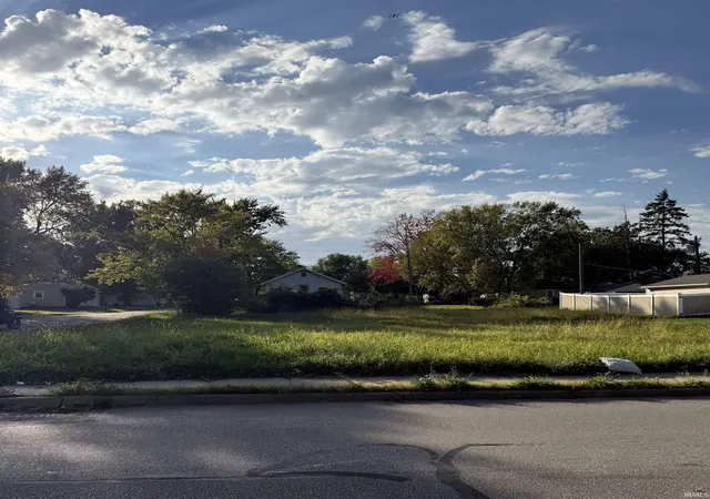 Photo 1 of Land for sale at 1321 Olive St, South Bend, IN 46628 | MLS# 202642404 | Listing updated on 2026-10-13