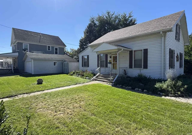 Photo 1 of Single family home for sale at 20 N Fremont St, Peru, IN 46970 | MLS# 202642417 | Listing updated on 2026-10-21