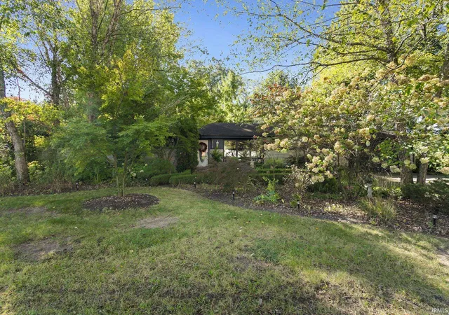 Photo 3 of Manufactured home for sale at 28970 Oak Grv Dr, Elkhart, IN 46514 | MLS# 202642485 | Listing updated on 2026-10-27