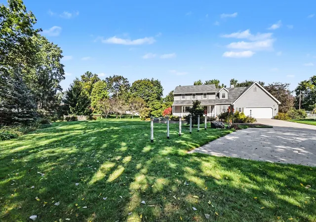 Photo 3 of Sale Pending at 19383 Montrose Ct, South Bend, IN 46614 | MLS# 202642495 | Listing updated on 2026-10-19