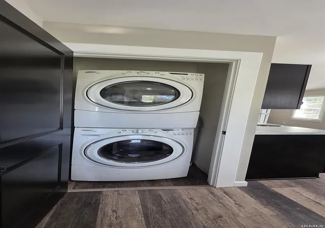 Photo 13 of Manufactured home for sale at 2702 N Heidelbach Ave, Evansville, IN 47711 | MLS# 202642532 | Listing updated on 2026-10-21