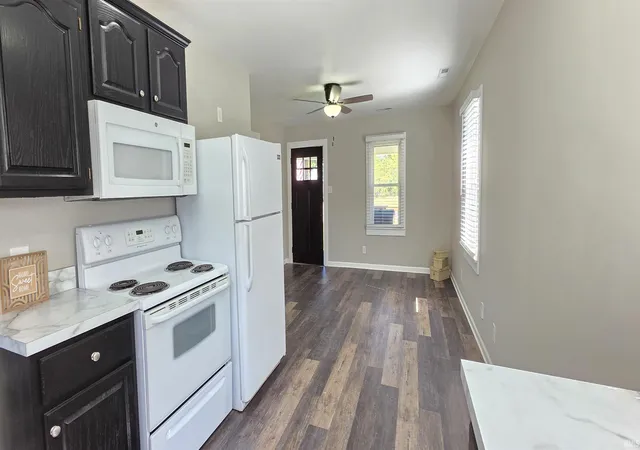 Photo 4 of Manufactured home for sale at 2702 N Heidelbach Ave, Evansville, IN 47711 | MLS# 202642532 | Listing updated on 2026-10-21