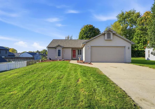 Photo 1 of Manufactured home for sale at 2119 Canyon Dr, Kendallville, IN 46755 | MLS# 202642558 | Listing updated on 2026-10-14
