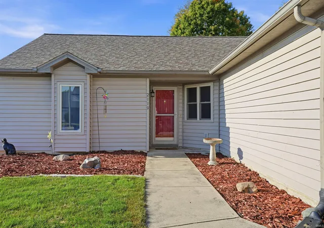 Photo 3 of Manufactured home for sale at 2119 Canyon Dr, Kendallville, IN 46755 | MLS# 202642558 | Listing updated on 2026-10-14
