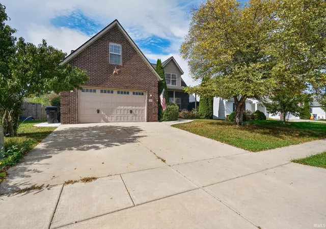 Photo 1 of Sale Pending at 2816 Flagstone Way, Lafayette, IN 47909 | MLS# 202642563 | Listing updated on 2026-10-26