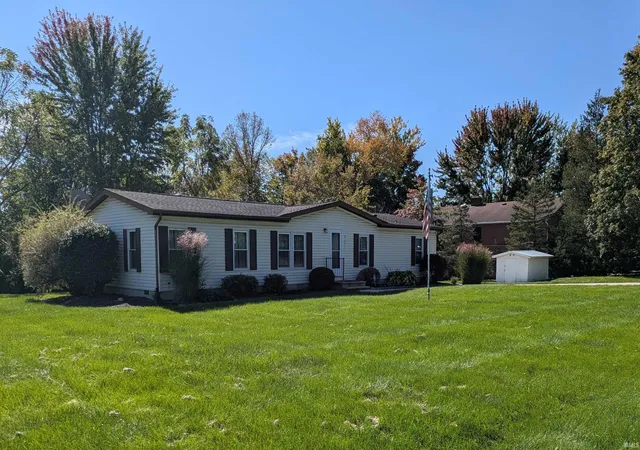 Photo 2 of Manufactured home for sale at 3711 Ludwig Rd, Fort Wayne, IN 46818 | MLS# 202642571 | Listing updated on 2026-10-14