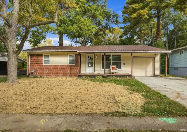 Photo 3 of Manufactured home for sale at 218 Myrtle Dr, West Lafayette, IN 47906 | MLS# 202642611 | Listing updated on 2026-10-14