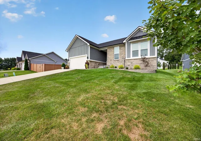 Photo 2 of Manufactured home for sale at 4288 S Windmill Ln, Bloomington, IN 47401 | MLS# 202642618 | Listing updated on 2026-10-29